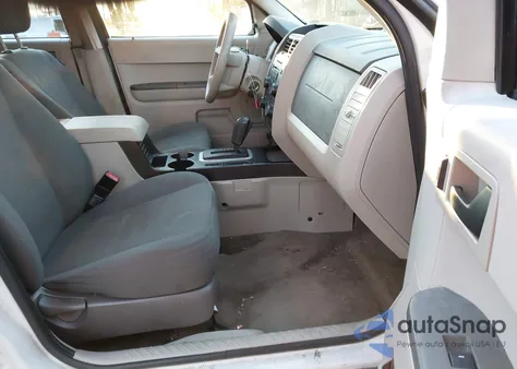 2011 Ford Escape Xls from USA, damaged, VIN 1FMCU0C70BKA76301